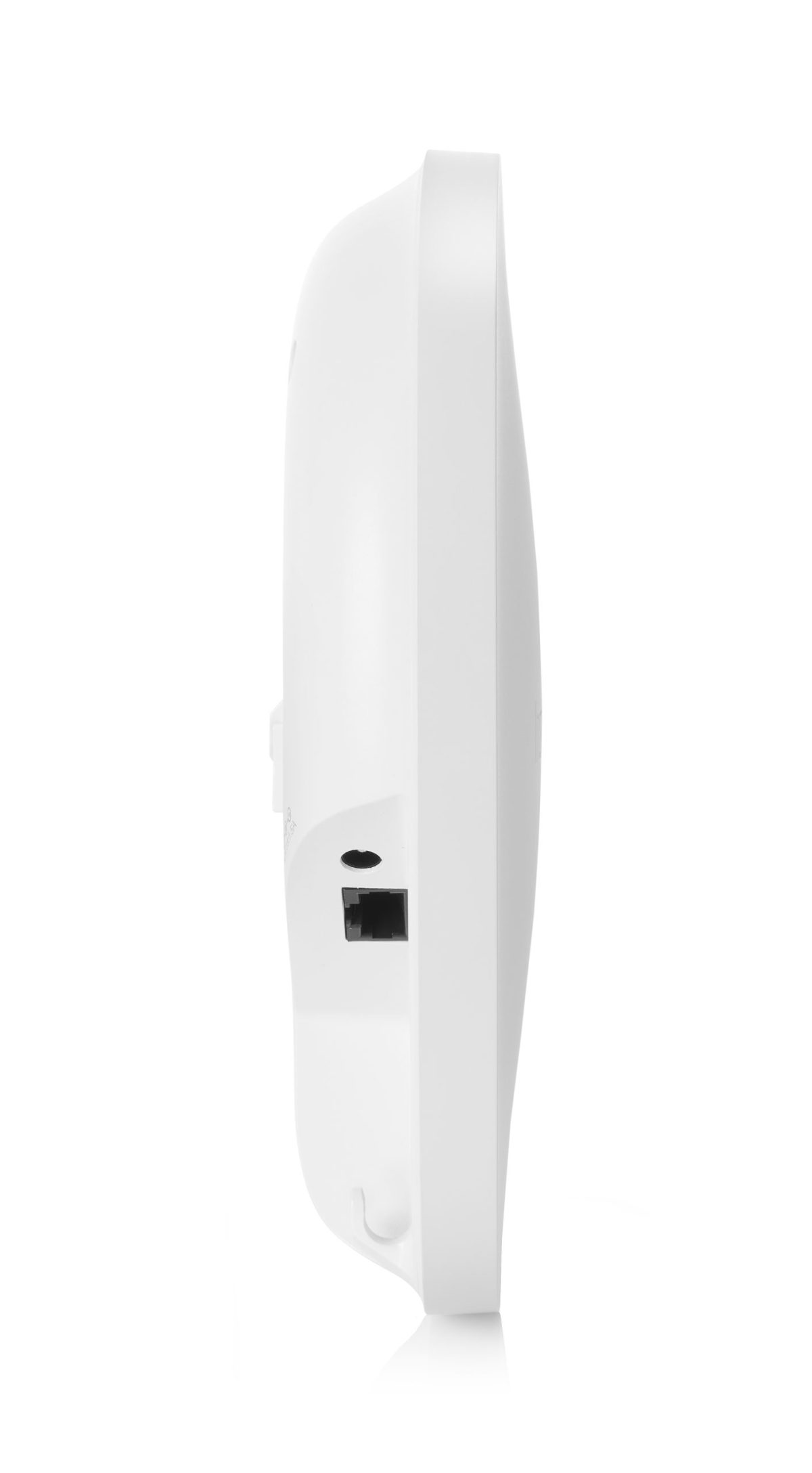 Instant On AP25 EG 4x4 Wi Fi 6 AP scaled